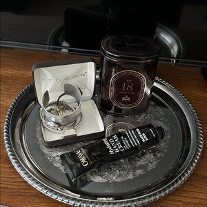 Vintage WM Rogers silver-plated serving tray with a rope border